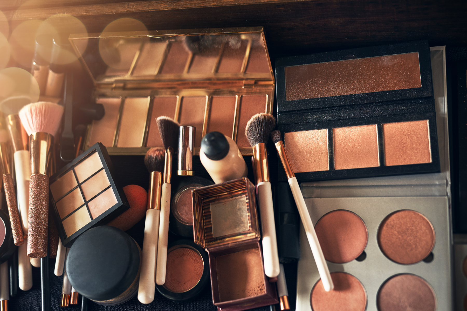 Make-Up gold & bronze tones eyeshadow