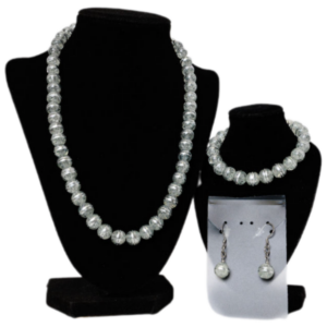 white necklace set